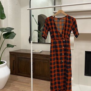 SOLD on DEPOP dress slit classic date cocktail sportmax old money chic drape